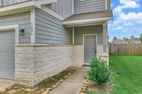 Exterior - 5406 Balerna St, Spring, TX 77373 photo 6 of 8