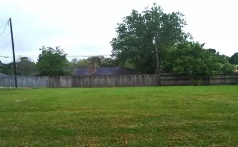 0 Blue Water Ln, Dickinson, TX 77539