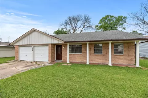 602 Cole St, Webster, TX 77598 photo 1