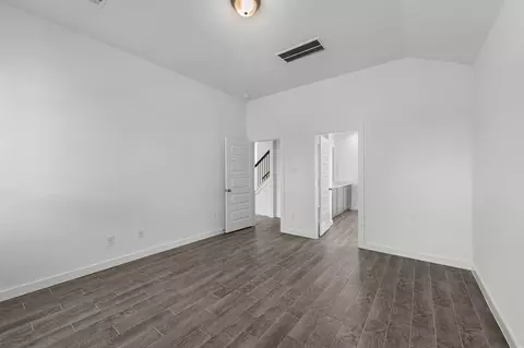 Bedroom - 76 Shining Point Dr, Waller, TX 77484 photo 1 of 6