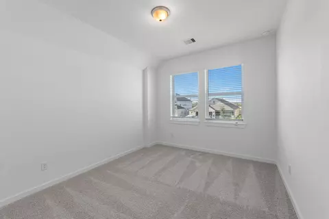 Bedroom - 76 Shining Point Dr, Waller, TX 77484 photo 4 of 6