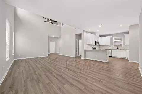 Living - 1439 Terry Roberts Dr, Angleton, TX 77515 photo 7 of 8
