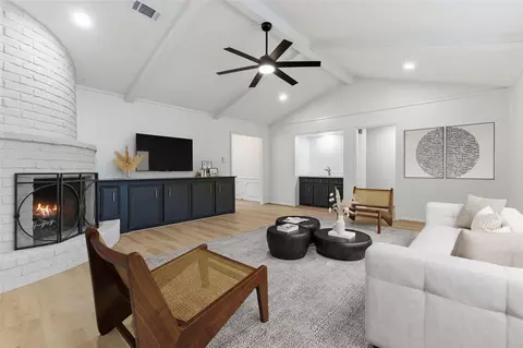 13107 Oak Plaza Dr, Cypress, TX 77429