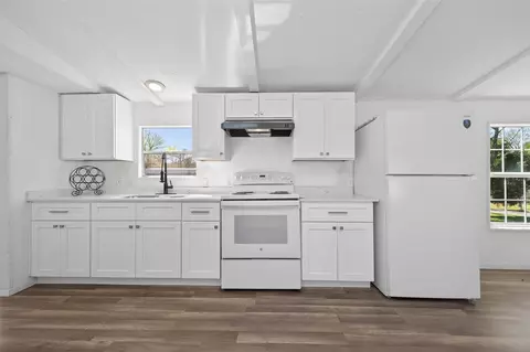 208 Yaupon Hbr, Onalaska, TX 77360