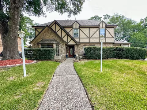 20706 Northcreek Ln, Houston, TX 77073