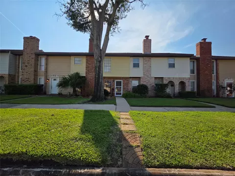 1424 Silverpines Rd #1424, Houston, TX 77062
