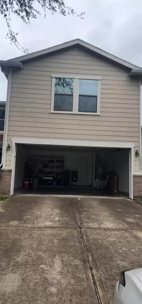 13230 Skyview Green Dr, Houston, TX 77047