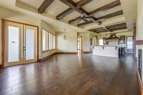 Living - 903 Chenango Dr, Angleton, TX 77515 photo 6 of 10