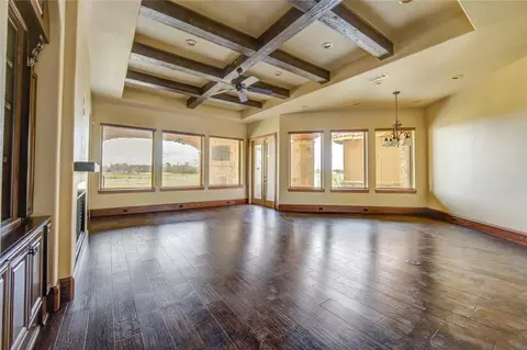 Living - 903 Chenango Dr, Angleton, TX 77515 photo 8 of 10