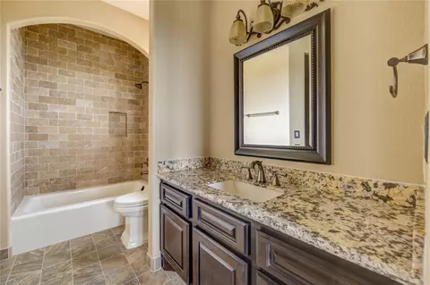 Bath - 903 Chenango Dr, Angleton, TX 77515 photo 11 of 11