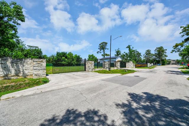 0 Lanewood Dr, Houston, TX 77016