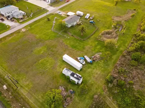 230 22nd St, Dickinson, TX 77539