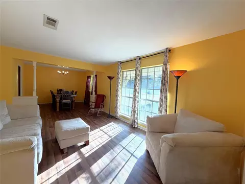 Living - 181 Crestway St, Trinity, TX 75862 photo 1 of 6