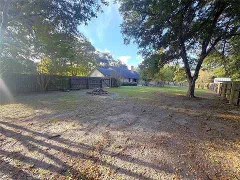 Exterior - 181 Crestway St, Trinity, TX 75862 photo 5 of 8