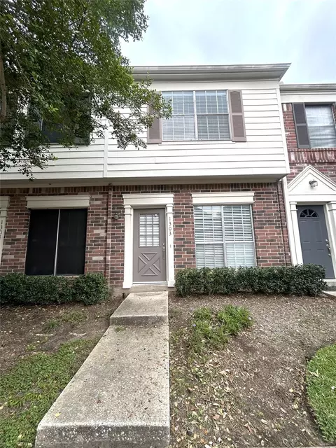 2910 Grants Lake Blvd #1303, Sugar Land, TX 77479
