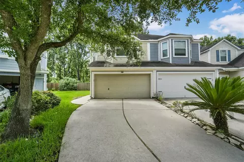 711 Hallsleigh Ln, Houston, TX 77090