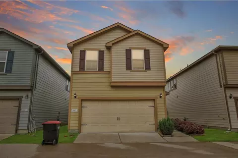 18815 Glen Ryder Ct, Houston, TX 77073