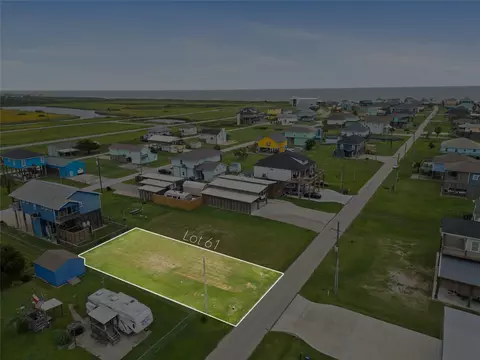 944 Sandollar, Crystal Beach, TX 77650