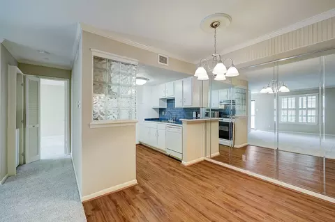 845 Augusta Dr #57, Houston, TX 77057
