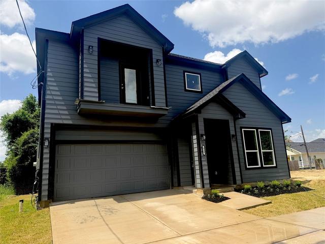 815 E 33rd St, Houston, TX 77022