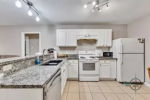 Kitchen - 8825 E Buffalo Cir, Willis, TX 77378 photo 1 of 4