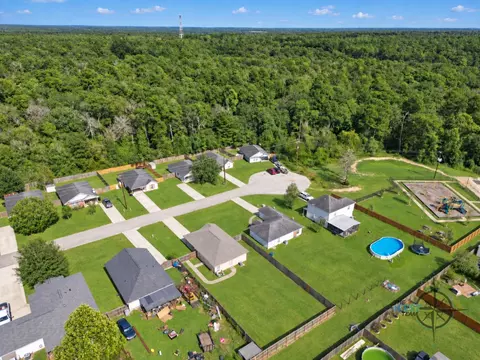 View/Area - 8825 E Buffalo Cir, Willis, TX 77378 photo 5 of 5