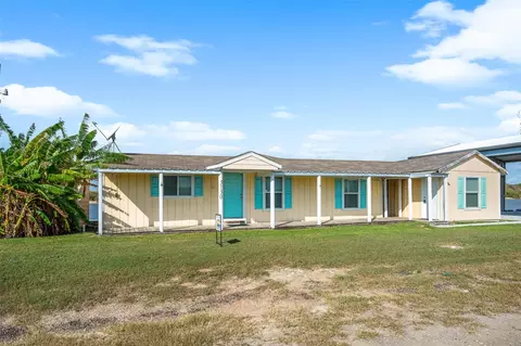3130 Fm-2031, Matagorda, TX 77457