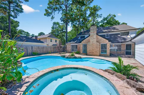 Exterior - 5411 Cobble Ln, Spring, TX 77379 photo 9 of 13