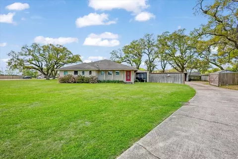 3224 Patricia Ln, Pearland, TX 77581