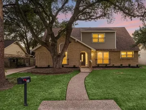 2807 Triway Ln, Houston, TX 77043