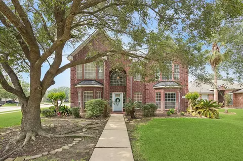 14922 Sawtooth Oak Dr, Houston, TX 77082