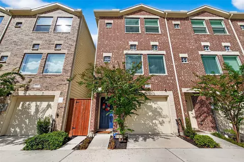 8705 Bryam St #1101, Houston, TX 77061
