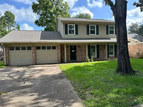 12858 Westleigh Dr, Houston, TX 77077