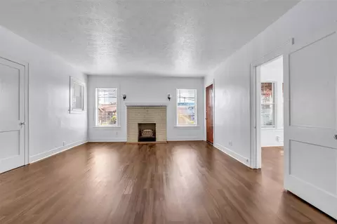 1826 Rosedale St #4, Houston, TX 77004