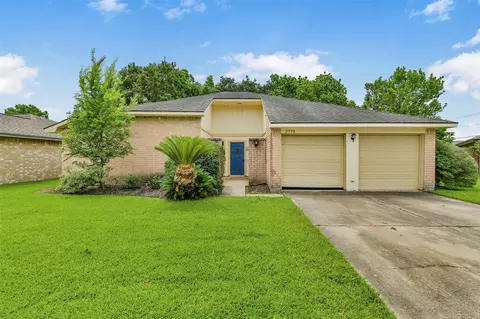 2775 Glen Haven Dr, League City, TX 77573