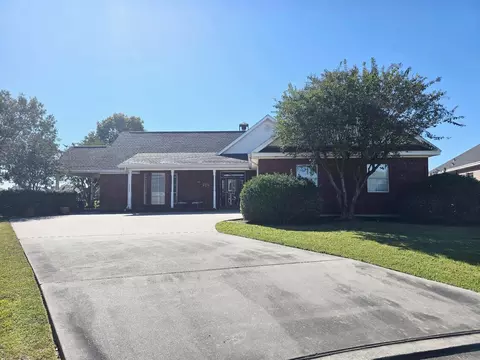 3242 Birchwood Triangle, Port Arthur, TX 77642