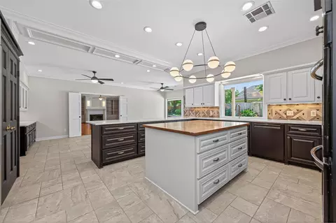 Kitchen - 9303 Tranquil Park Dr, Spring, TX 77379 photo 3 of 4