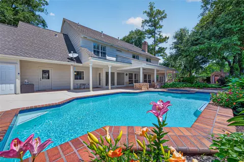 Exterior - 9303 Tranquil Park Dr, Spring, TX 77379 photo 8 of 12