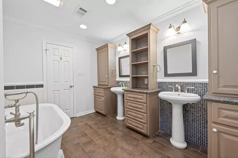 Bath - 9303 Tranquil Park Dr, Spring, TX 77379 photo 3 of 6