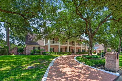Exterior - 9303 Tranquil Park Dr, Spring, TX 77379 photo 2 of 12