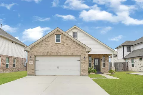 14815 Big Pine Ln, Baytown, TX 77523