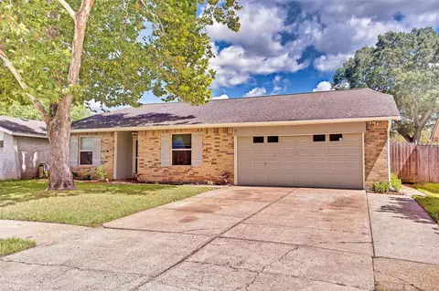 6218 Creekside Ln, League City, TX 77573