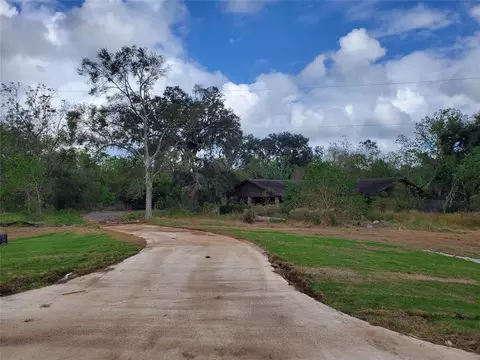 21200 Tx-36, Brazoria, TX 77422