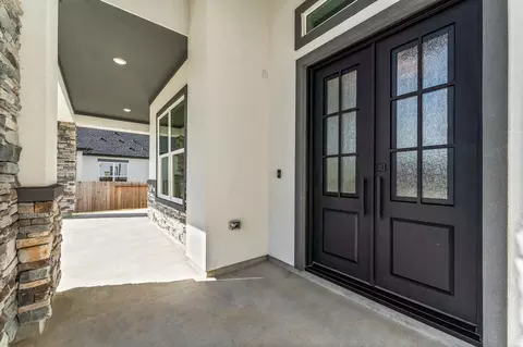 23315 Vista De Tres Lagos Dr, Spring, TX 77389