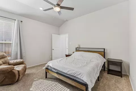 Bedroom - 802 Lovebug Ln, Conroe, TX 77301 photo 2 of 2