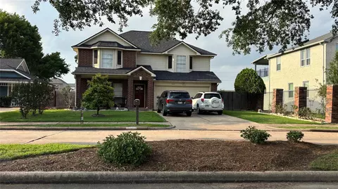 14654 W Bend Dr, Houston, TX 77082