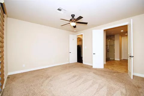 Bedroom - 9022 Centennial Dr, Conroe, TX 77384 photo 5 of 11