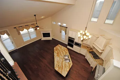 Kitchen - 9022 Centennial Dr, Conroe, TX 77384 photo 3 of 3