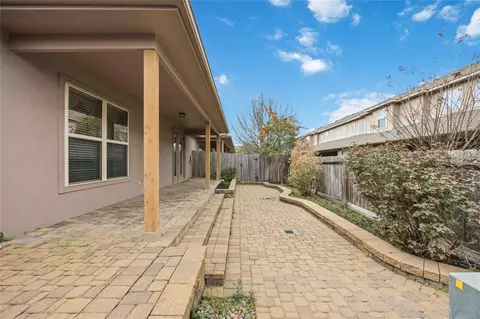 Exterior - 9022 Centennial Dr, Conroe, TX 77384 photo 6 of 7