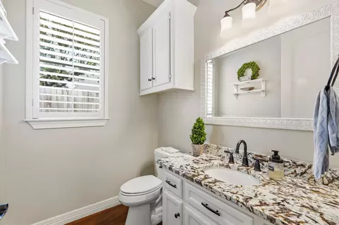 Bath - 3630 Orca Ct, Spring, TX 77388 photo 5 of 9
